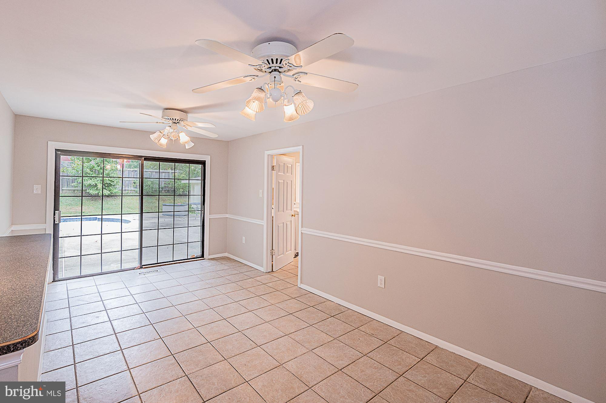 12401 Silverbirch Lane Laurel, MD 20708 - Photo 15 of 50 Breakfast Room