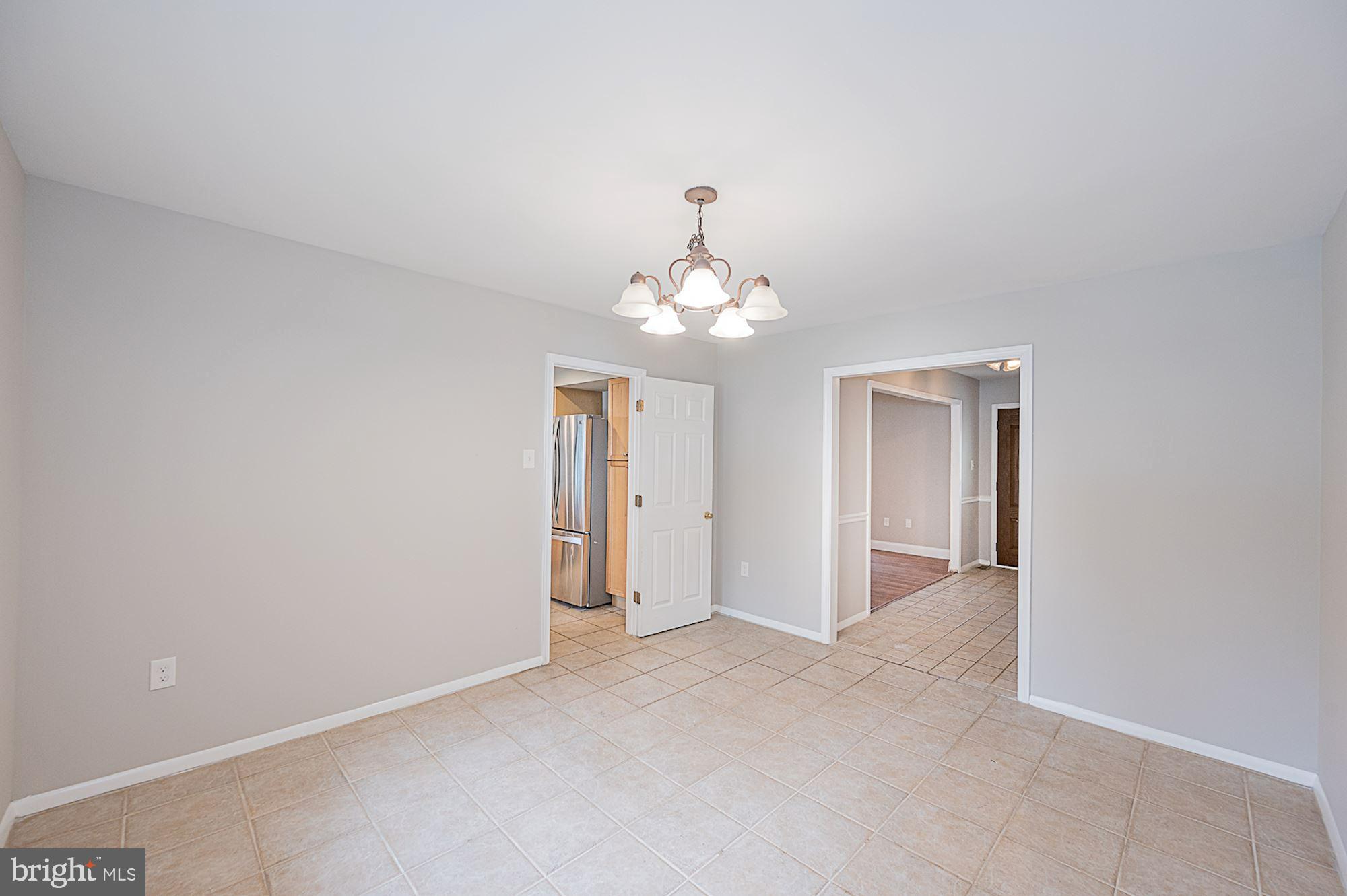 12401 Silverbirch Lane Laurel, MD 20708 - Photo 8 of 50 Dining Room