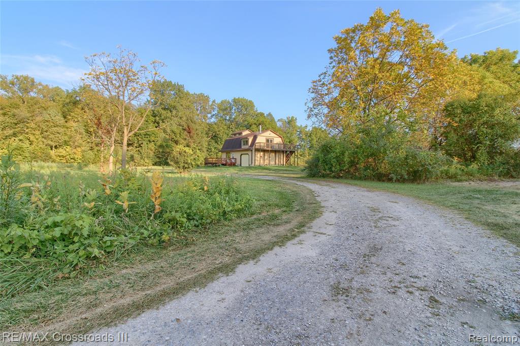 49765 Willis Road Belleville, MI 48111 - Photo 6 of 72 Gallery Image 6