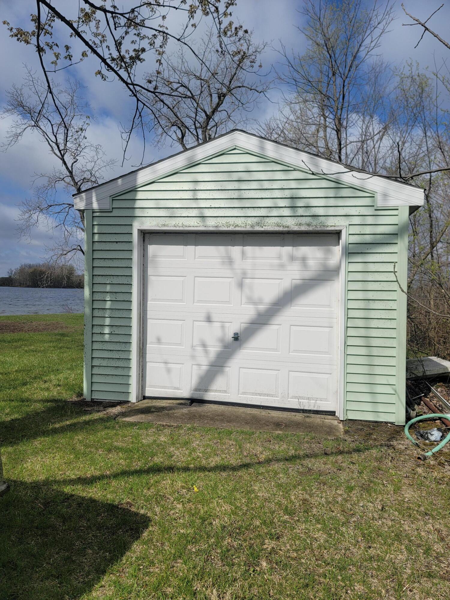 102 Wilmin Road Quincy, MI 49082 - Photo 20 of 23 20230429_103838