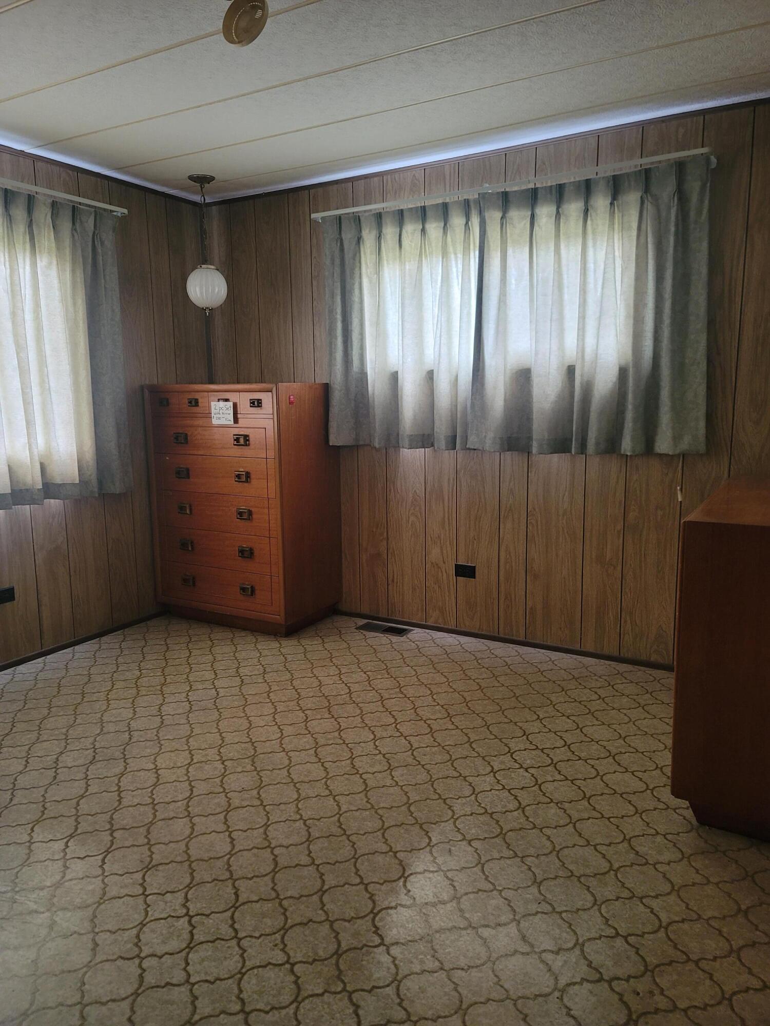 102 Wilmin Road Quincy, MI 49082 - Photo 7 of 23 20230429_104625