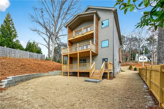 $999,000 | 120 Gwinnett Street, Buford, GA 30518