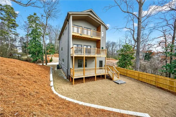 $975,000 | 120 Gwinnett Street, Buford, GA 30518