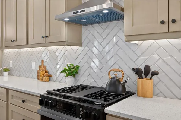 $975,000 | 120 Gwinnett Street, Buford, GA 30518