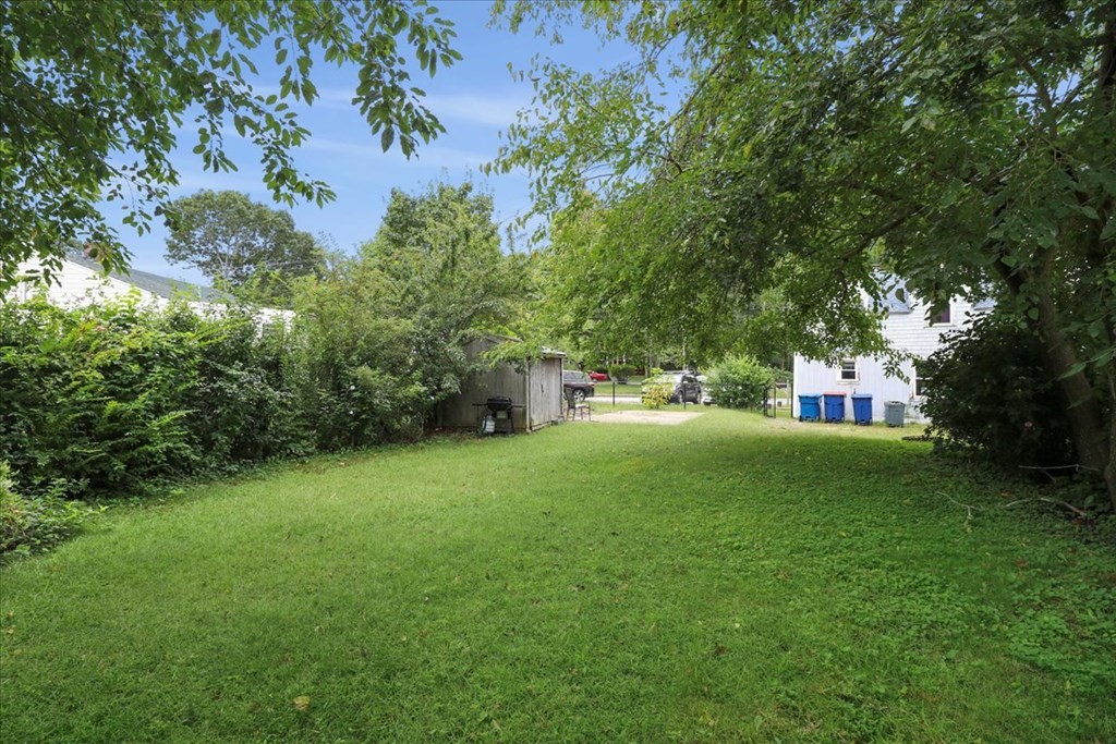 29 Sandwich Road Wareham, MA 02571 - Photo 19 of 21