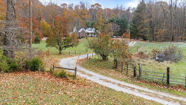 $735,000 | 203 Peoples Farm Road, Johnson City, TN 37601