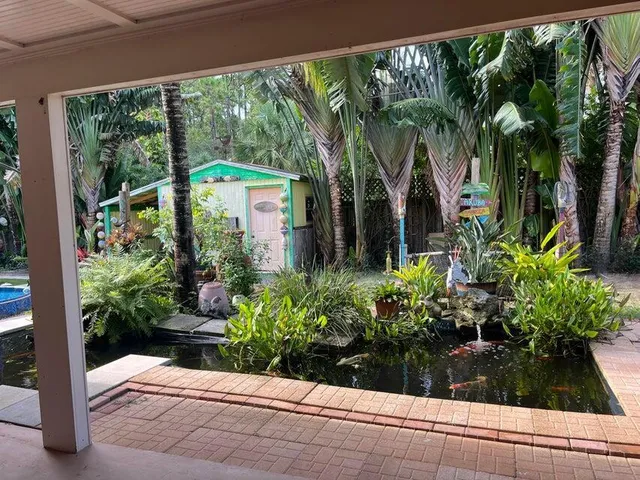 $3,500 | 115 36th Court, Vero Beach, FL 32968