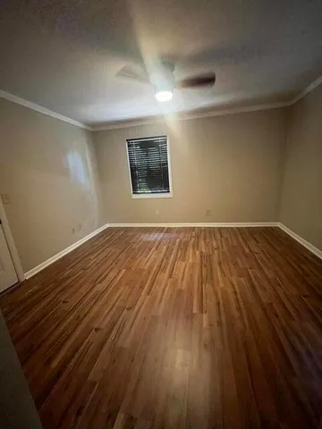 $3,500 | 115 36th Court, Vero Beach, FL 32968