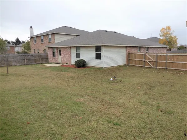 $2,095 | 3617 Andalusian Drive, Denton, TX 76210