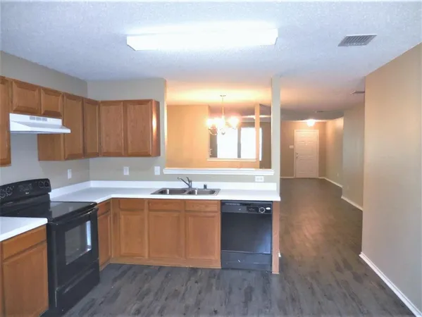 $2,095 | 3617 Andalusian Drive, Denton, TX 76210
