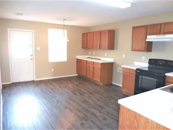 $2,095 | 3617 Andalusian Drive, Denton, TX 76210