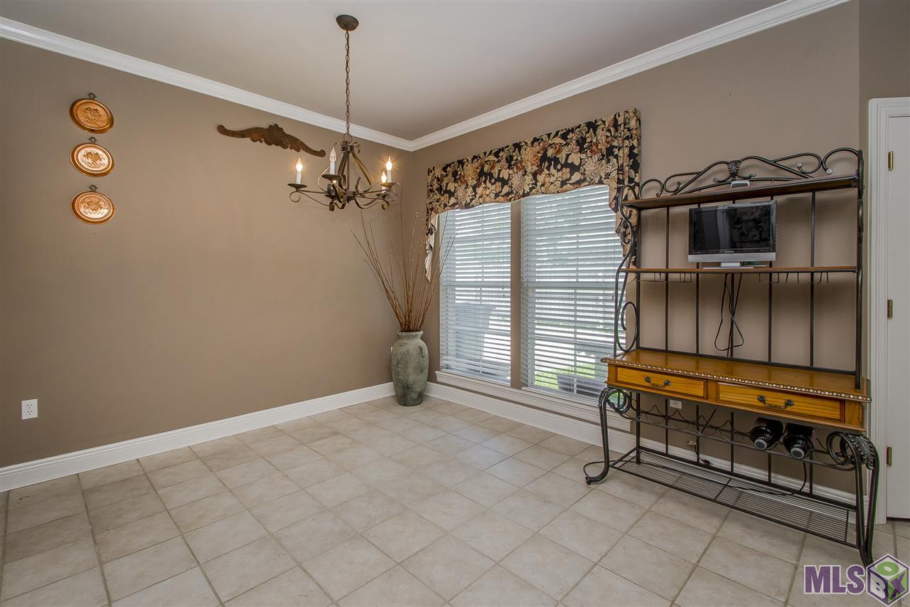 10826 Hilltree Drive Baton Rouge, LA 70810 - Photo 20 of 35