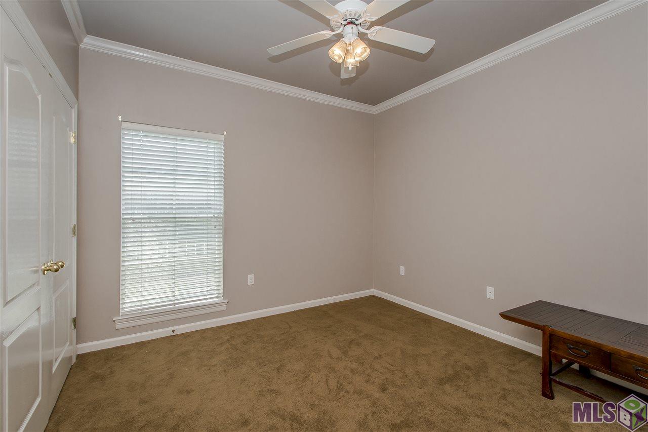 10826 Hilltree Drive Baton Rouge, LA 70810 - Photo 21 of 35