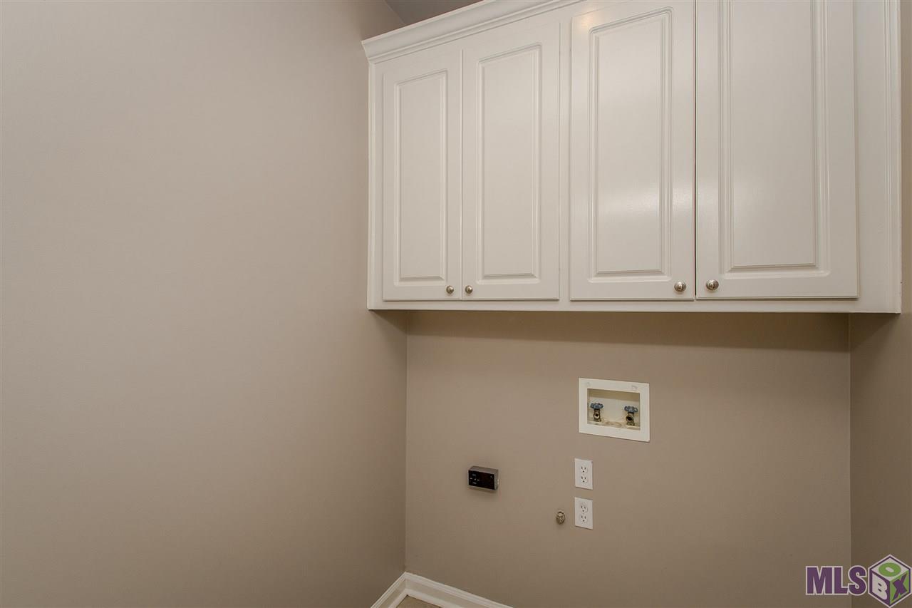 10826 Hilltree Drive Baton Rouge, LA 70810 - Photo 25 of 35