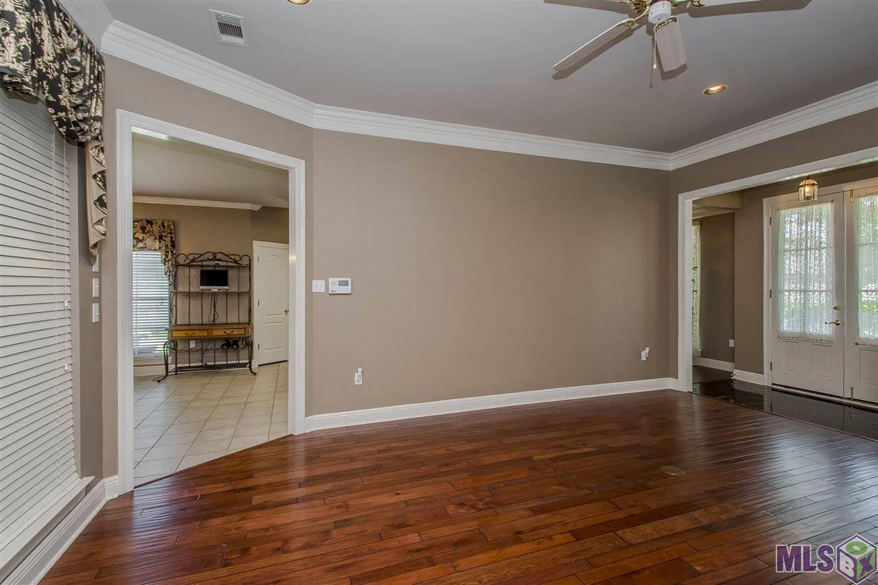 10826 Hilltree Drive Baton Rouge, LA 70810 - Photo 30 of 35