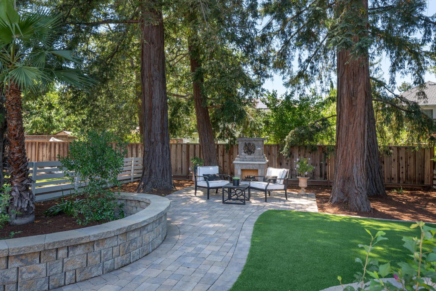 9 Inner Circle Redwood City, CA 94062 - Photo 18 of 21