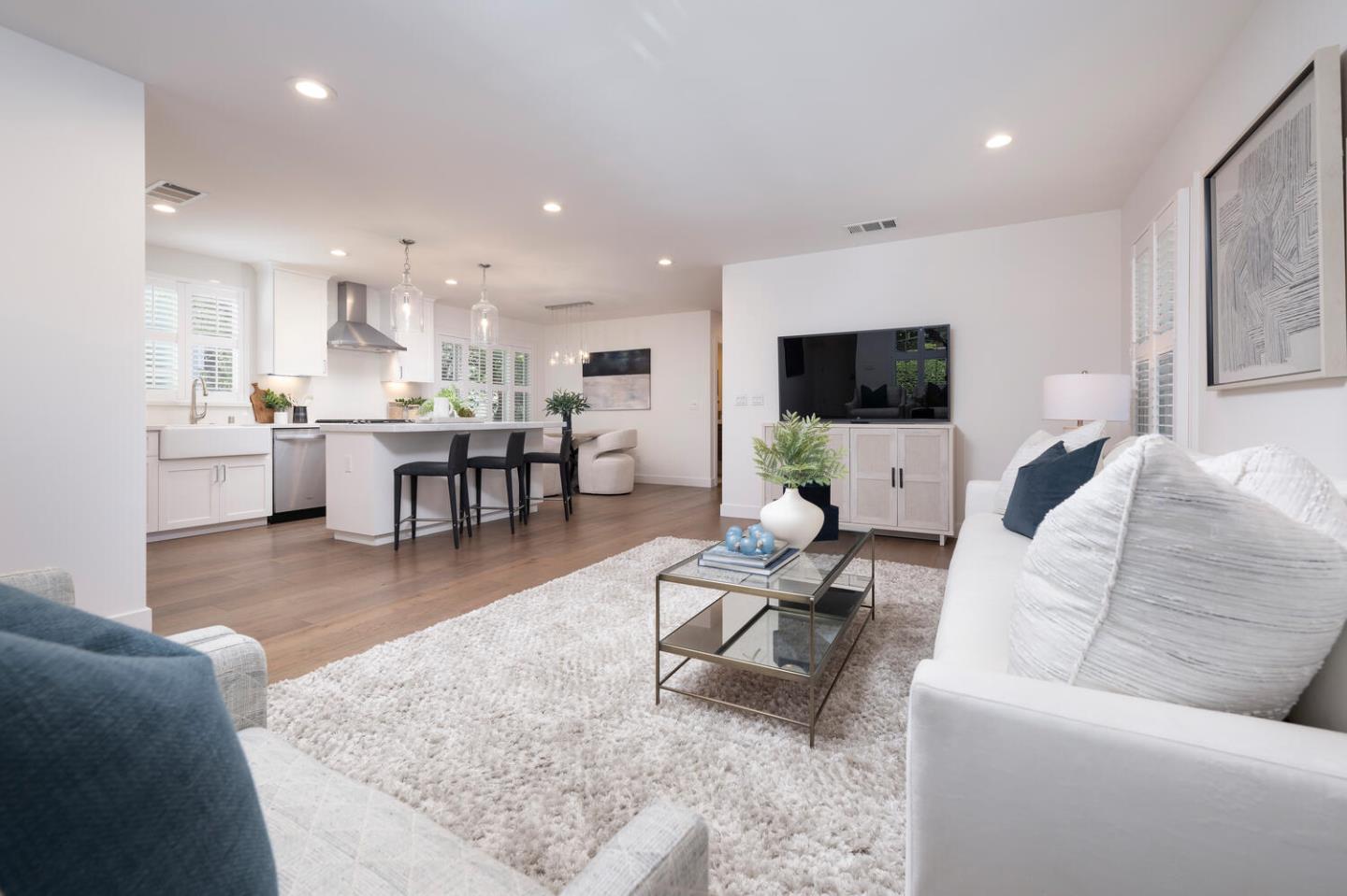 9 Inner Circle Redwood City, CA 94062 - Photo 6 of 21