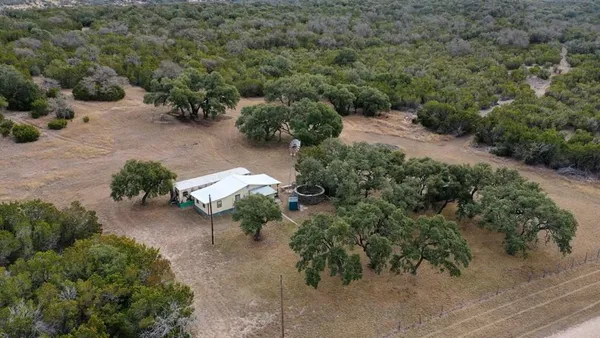 $650,000 | 180 Bee Hive Road, Hunt, TX 78024