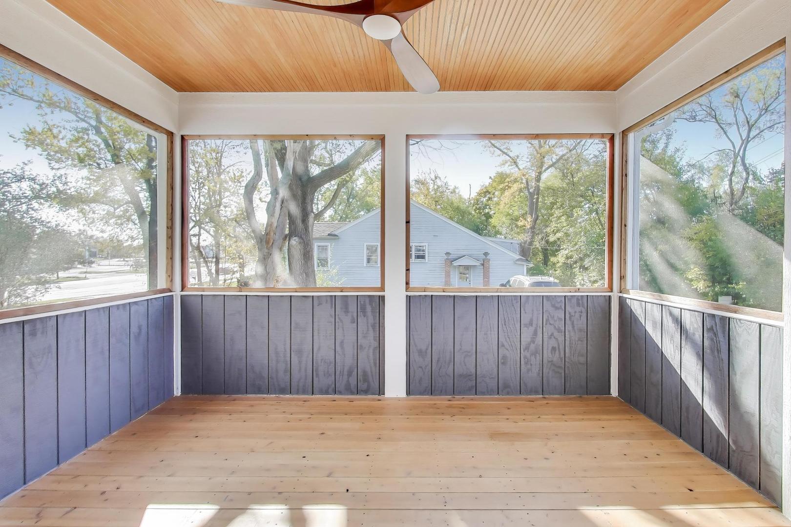 902 North Quentin Road Palatine, IL 60067 - Photo 17 of 24