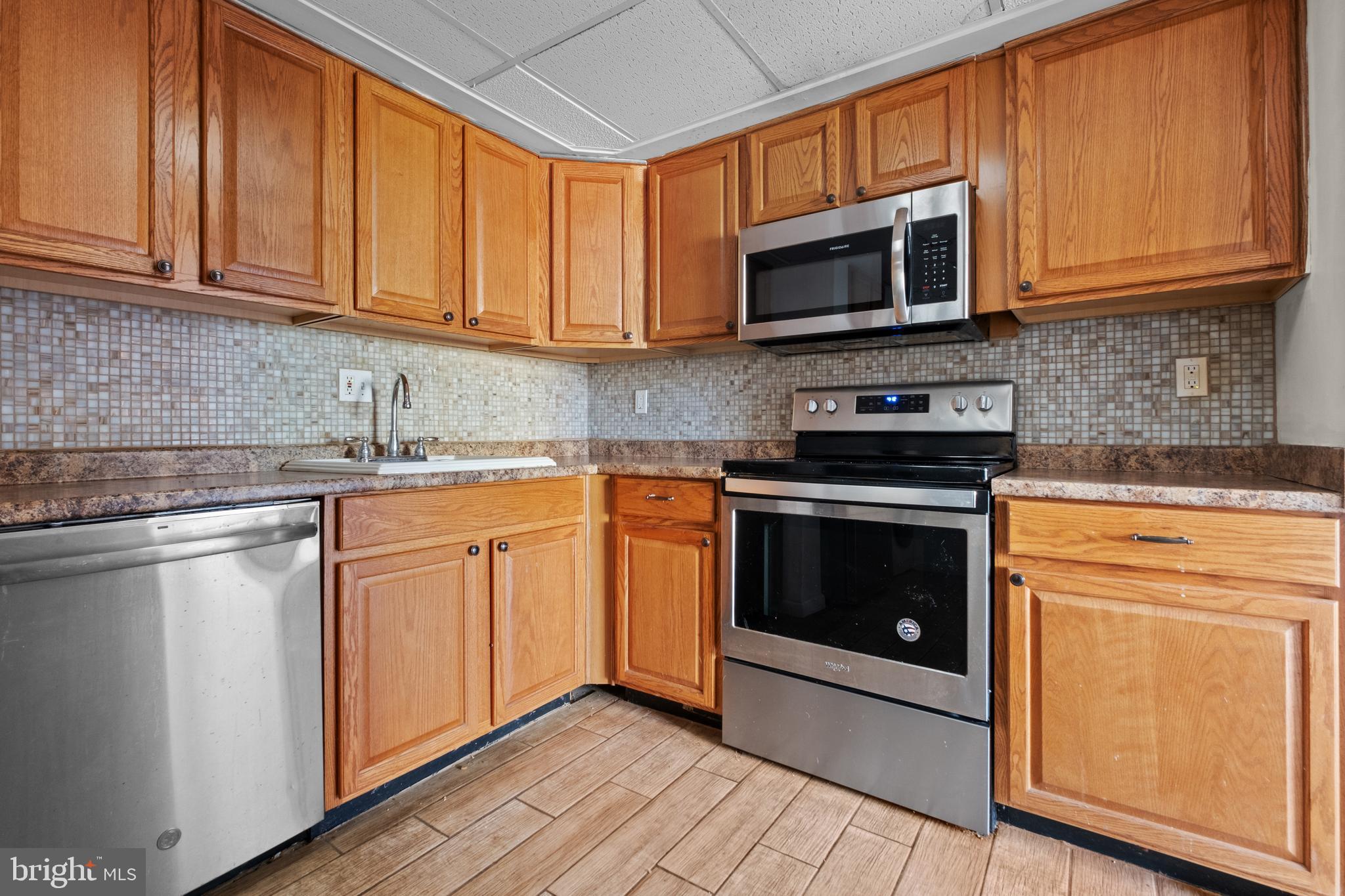 1712 Timber Creek Road Lindenwold, NJ 08021 - Photo 16 of 35