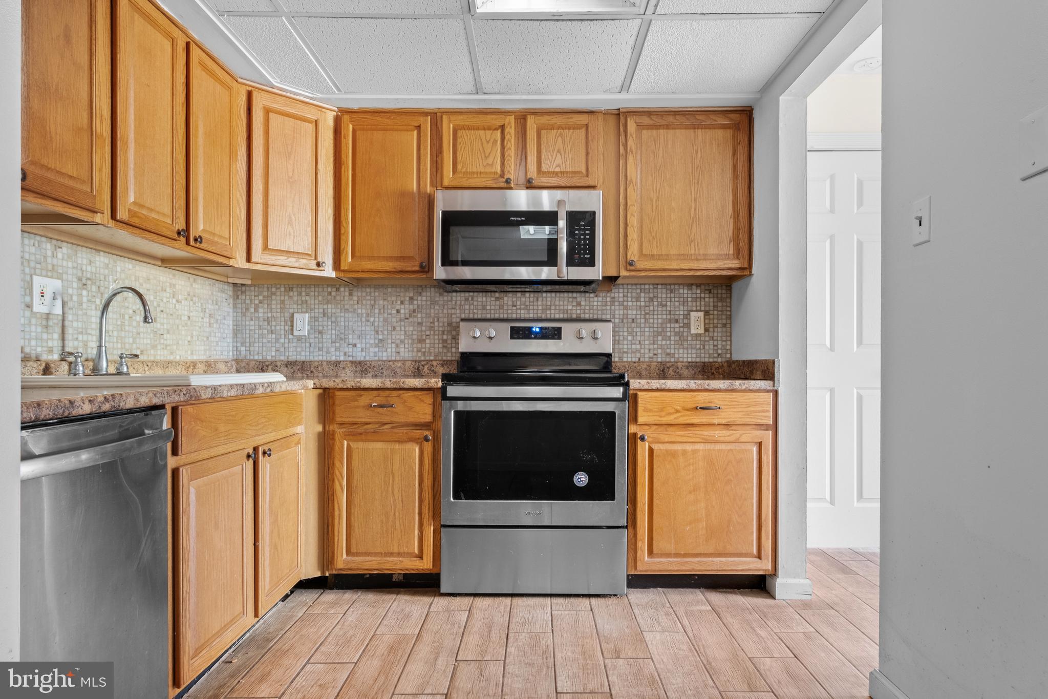 1712 Timber Creek Road Lindenwold, NJ 08021 - Photo 17 of 35