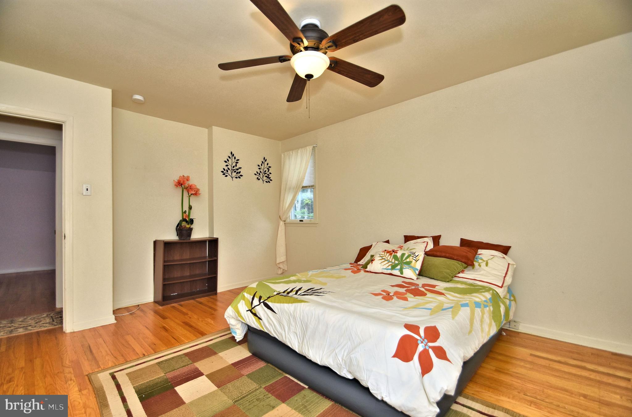 63 Boxwood Road Churchville, PA 18966 - Photo 15 of 23 Master Bedroom