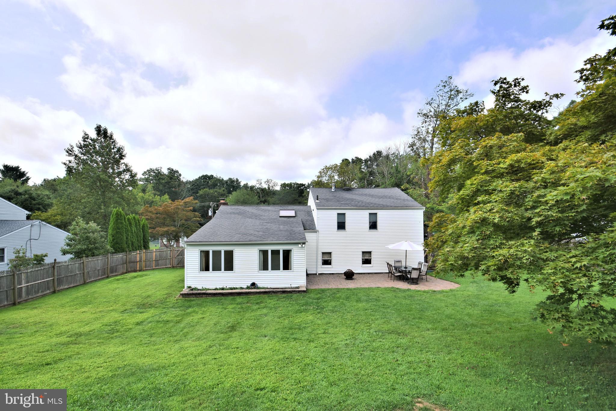 63 Boxwood Road Churchville, PA 18966 - Photo 21 of 23 Back Yard