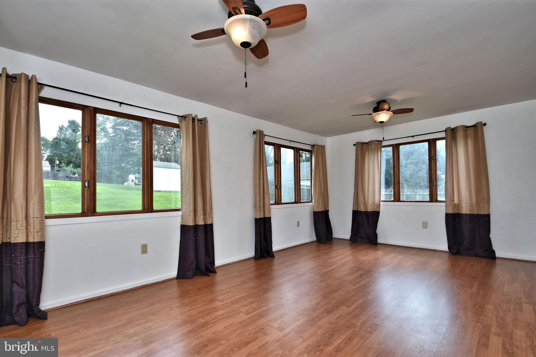 63 Boxwood Road Churchville, PA 18966 - Photo 10 of 23 Sun Room