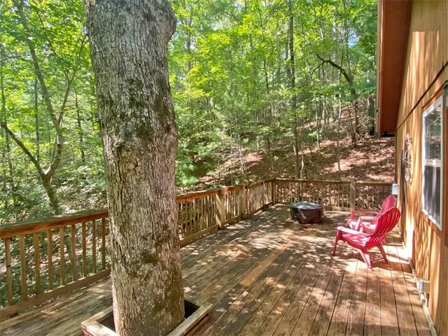 a view of outdoor space