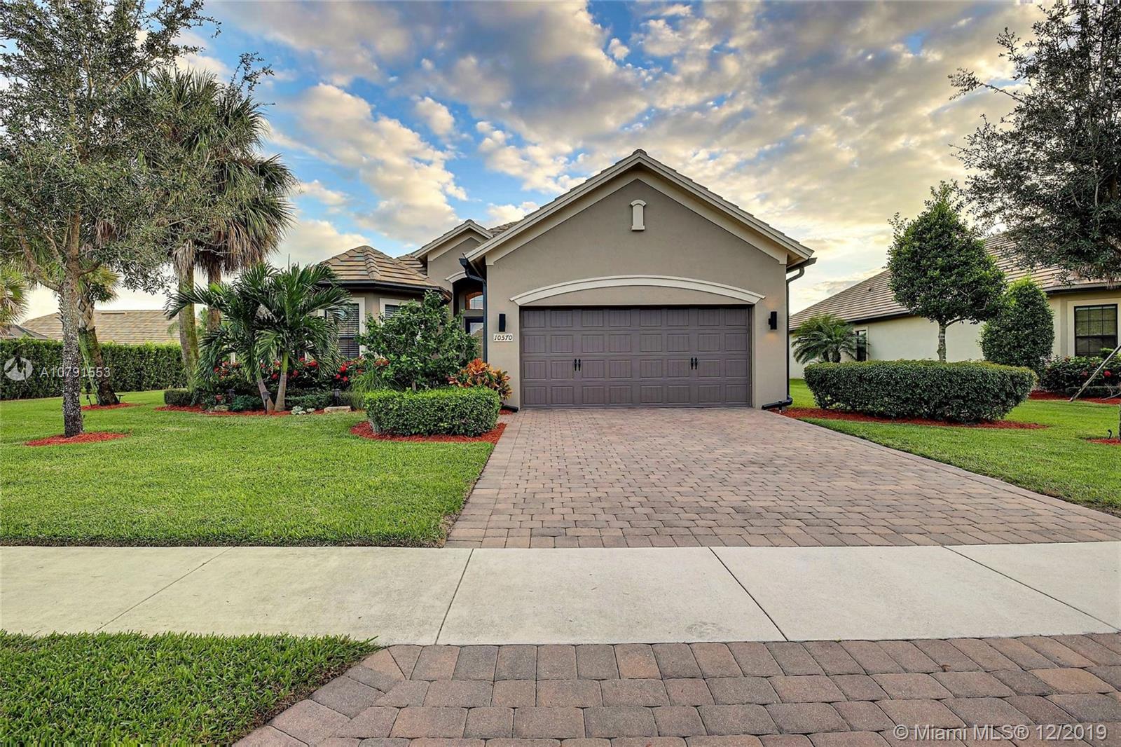 10570 Pisa Road Wellington, FL 33414 - Photo 2 of 29 Gallery Image 2