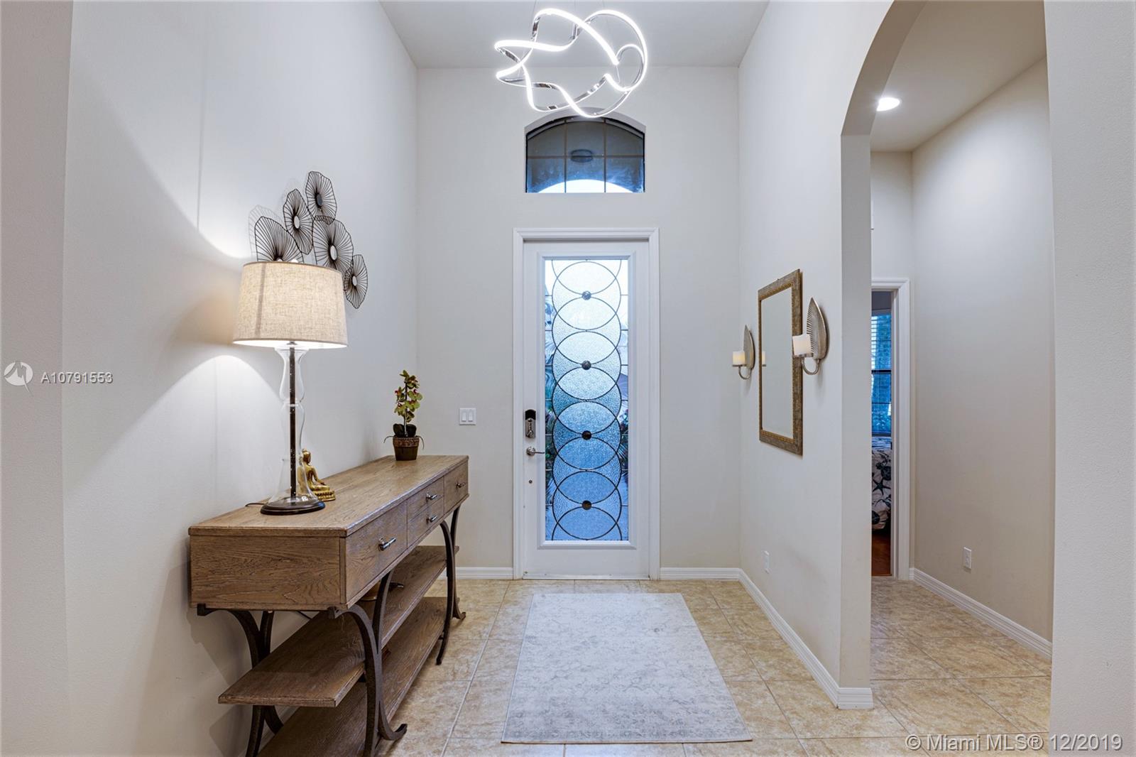 10570 Pisa Road Wellington, FL 33414 - Photo 5 of 29 Gallery Image 5
