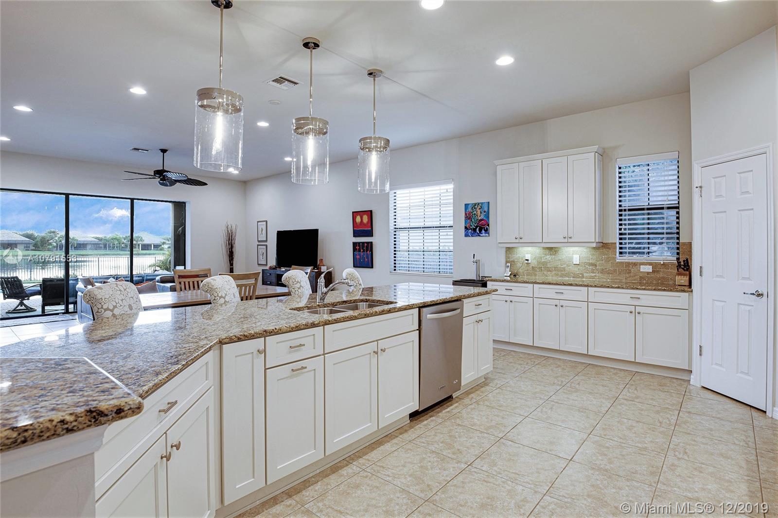 10570 Pisa Road Wellington, FL 33414 - Photo 8 of 29 Gallery Image 8