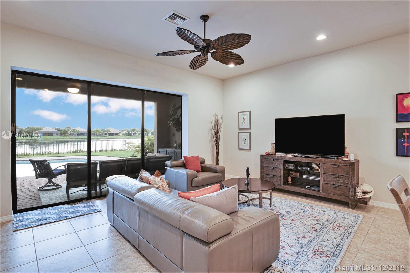 10570 Pisa Road Wellington, FL 33414 - Photo 10 of 29 Gallery Image 10