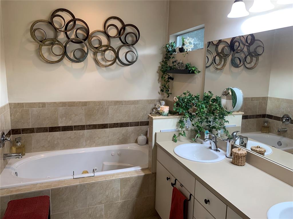 14254 Northwest 10th Road Newberry, FL 32669 - Photo 10 of 15