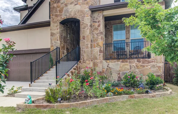 $5,500 | 15621 Cabrillo Way, Austin, TX 78738