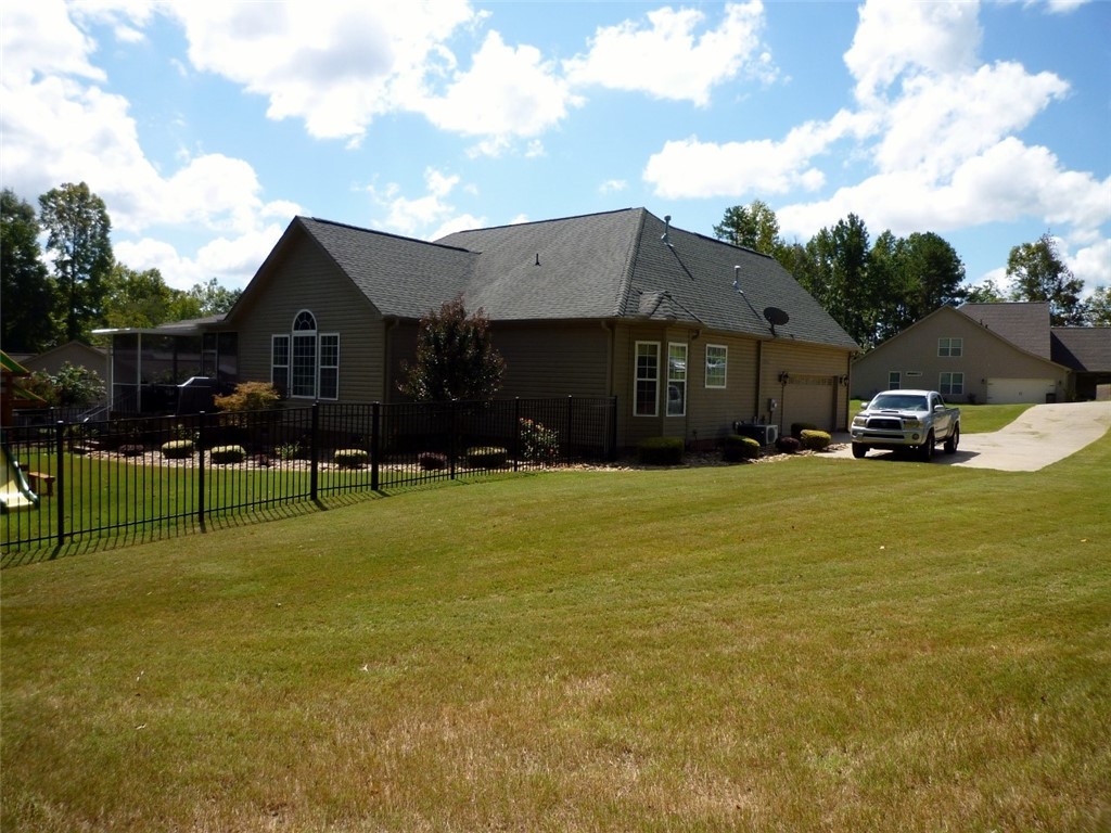 131 Prestwick Drive Anderson, SC 29621 - Photo 3 of 40