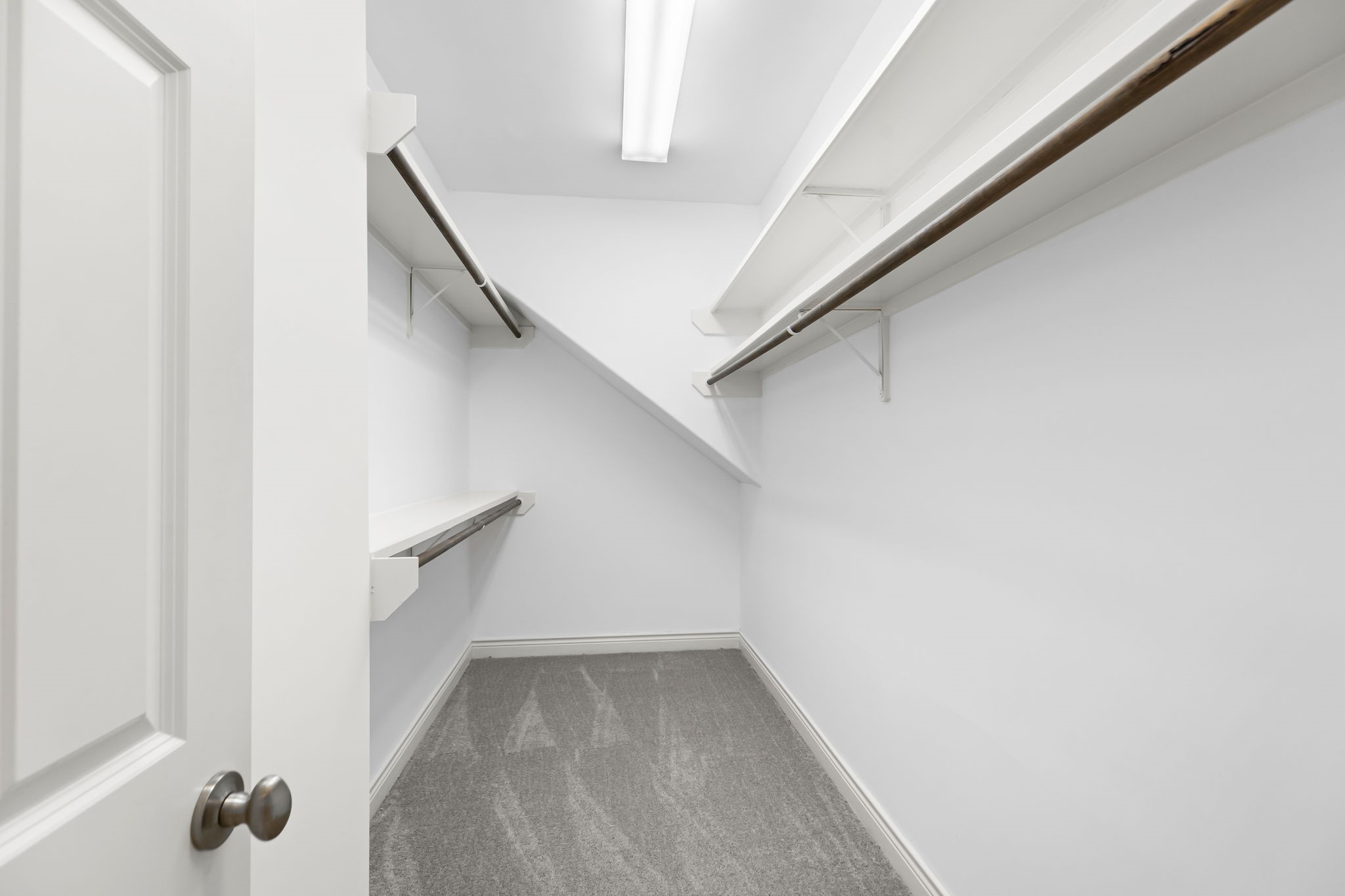 4026 Gramercy Street Houston, TX 77025 - Photo 19 of 35 a view of entryway