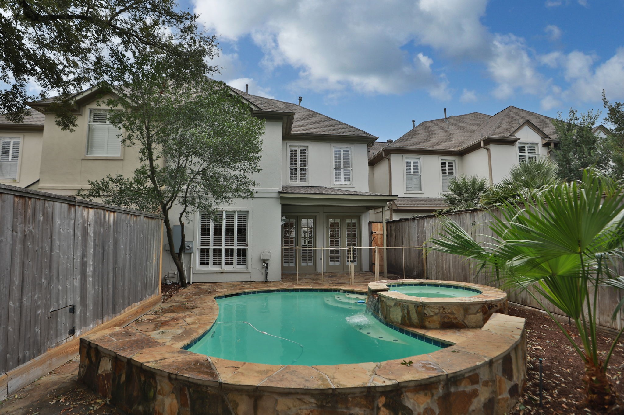 4026 Gramercy Street Houston, TX 77025 - Photo 34 of 35 a view of outdoor space yard and patio