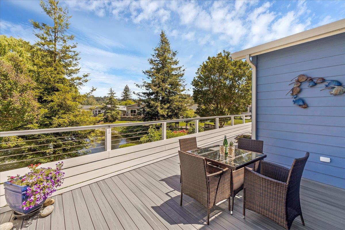 225 Mt Hermon Road, Unit 88 Scotts Valley, CA 95066 - Photo 39 of 50 a view of a balcony with chairs