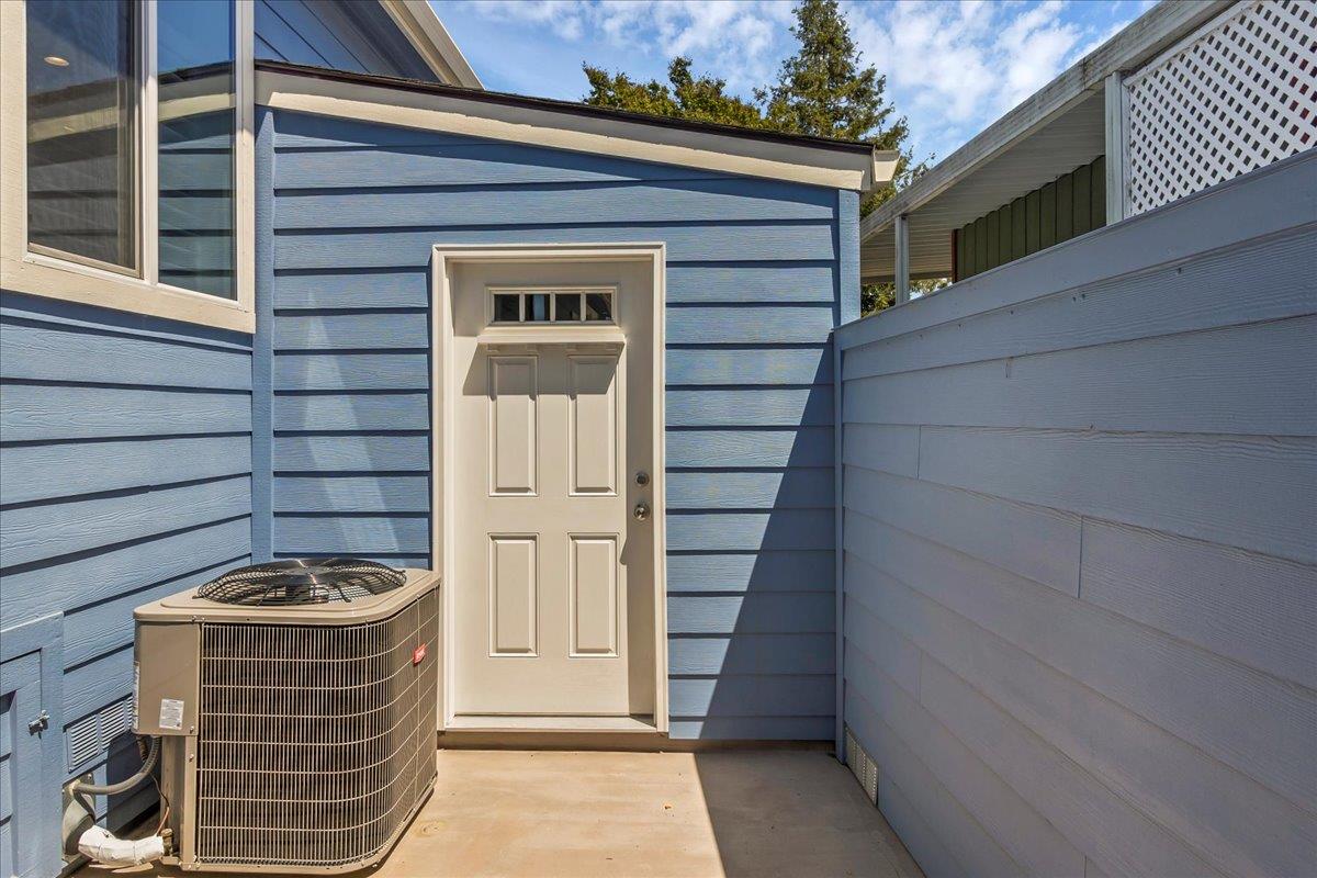 225 Mt Hermon Road, Unit 88 Scotts Valley, CA 95066 - Photo 44 of 50 a front view of a house