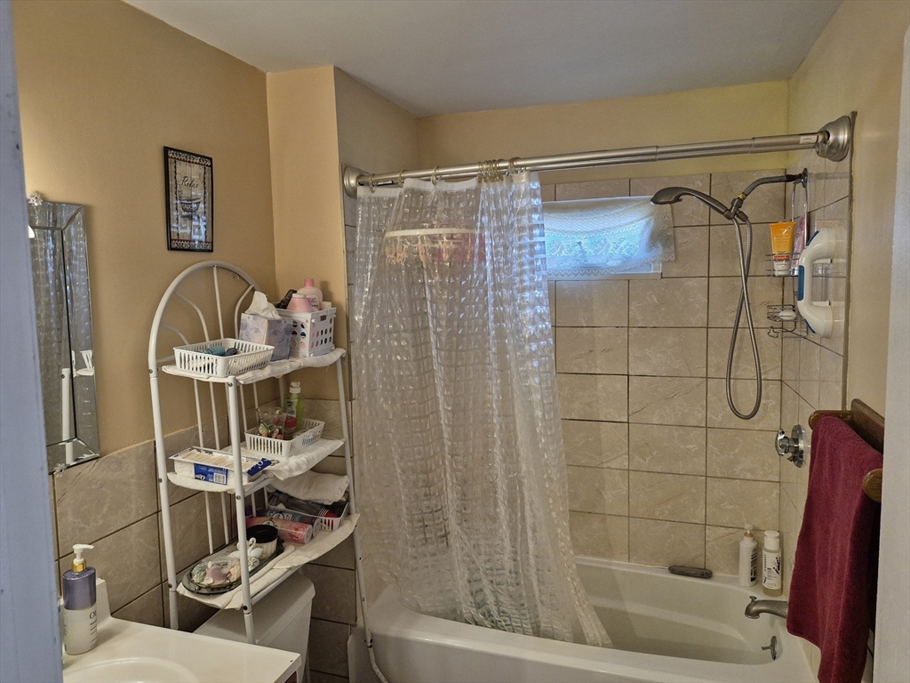 58 Eureka Street Springfield, MA 01104 - Photo 18 of 18 Gallery Image 18