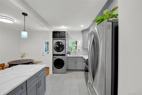 $749,998 | 1808 Hering Avenue | Morris Park