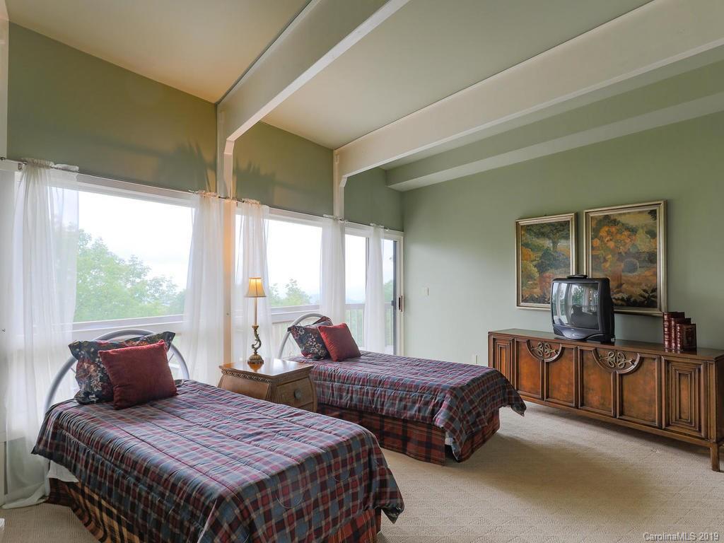 218 Slickrock Road Burnsville, NC 28714 - Photo 29 of 36