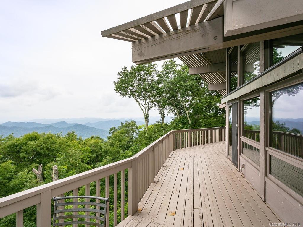 218 Slickrock Road Burnsville, NC 28714 - Photo 7 of 36