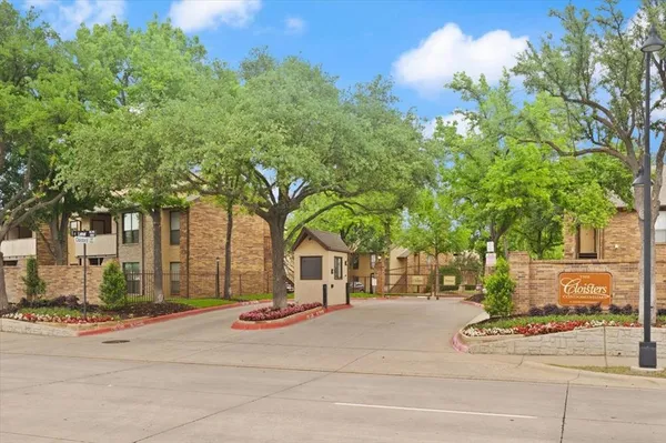 $189,900 | 1201 Harwell Drive, Unit 225, Arlington, TX 76011