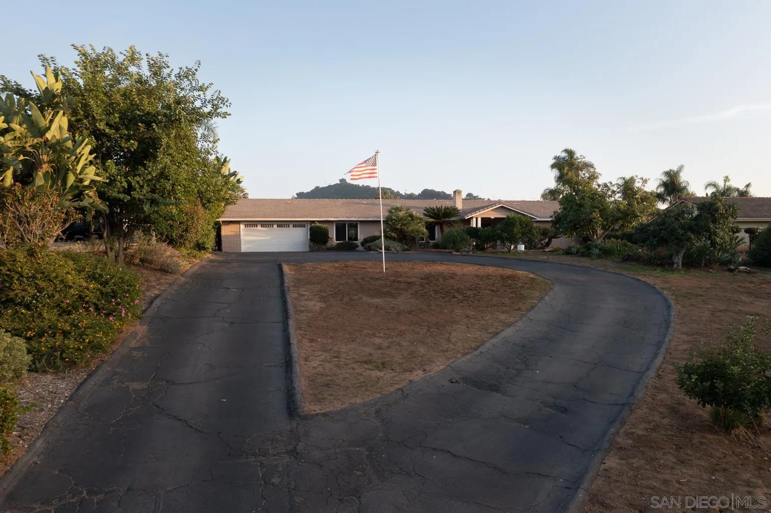 2585 Reed Road Escondido, CA 92027 - Photo 38 of 41 Gallery Image 38