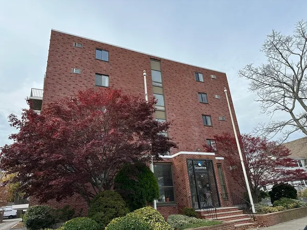 $1,900 | 95 Nahant Street, Unit 12, Lynn, MA 01902