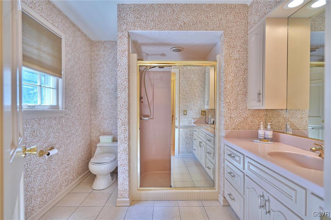 1432 Hampton Road Allentown, PA 18104 - Photo 23 of 38 Gallery Image 23
