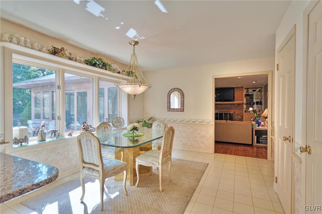 1432 Hampton Road Allentown, PA 18104 - Photo 10 of 38 Gallery Image 10