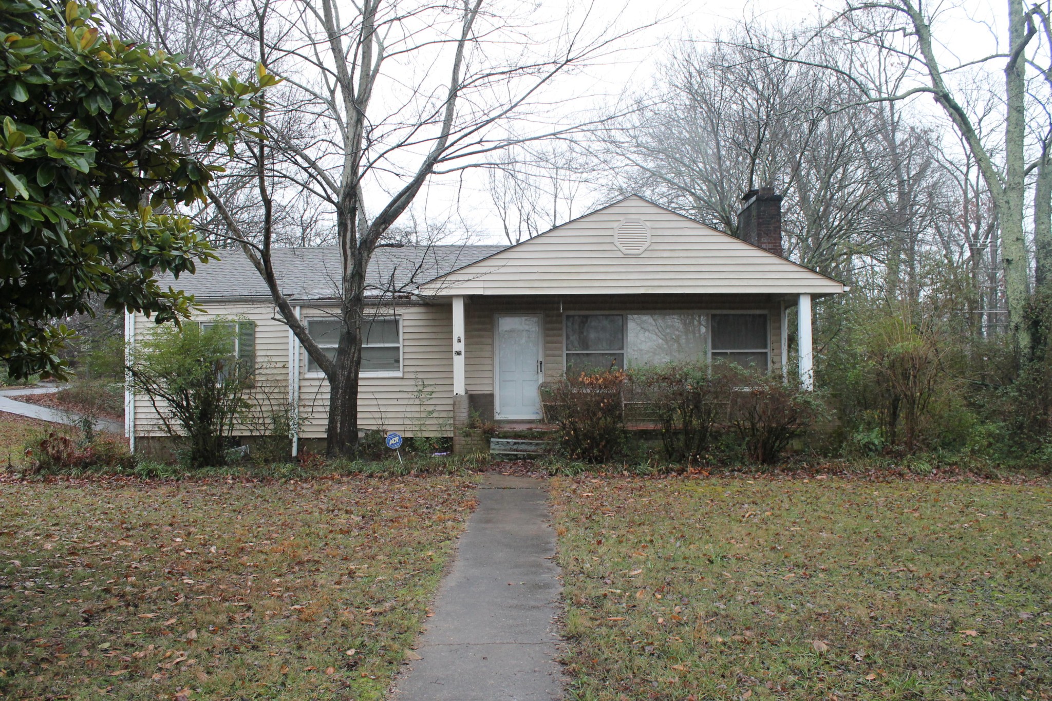 576 East Hunt Road Alcoa, TN 37701 - Photo 1 of 15 Gallery Image 1